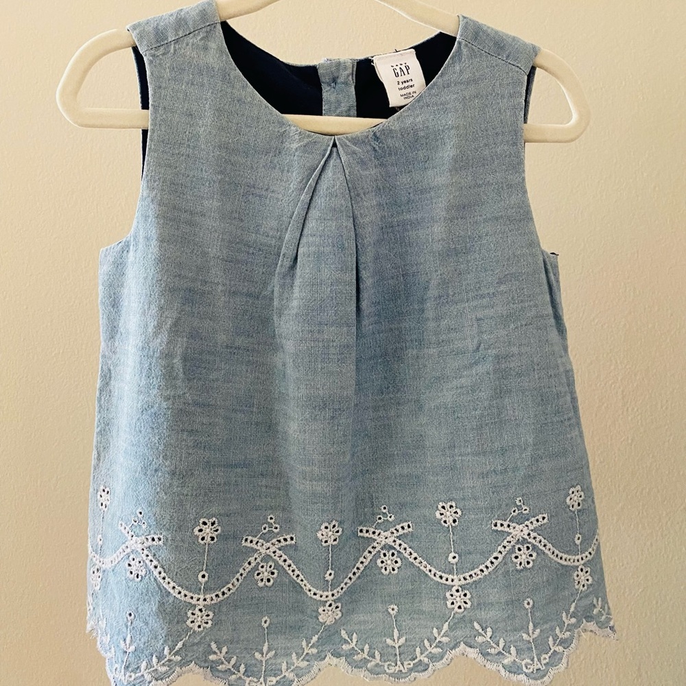Gap chambray blouse with embroideries